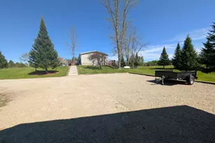W4045 Winesville Rd, Porterfield, WI 54159 - Photo 34