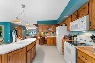 5156 Bay Shore Dr, Sturgeon Bay, WI 54235 - Photo 10