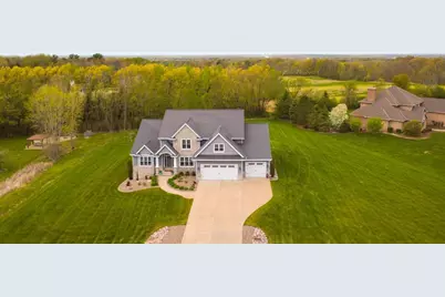 3400 Amber Lane, Green Bay, WI 54311 - Photo 4