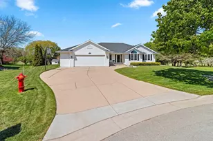 715 Hickory Valley Ct, De Pere, WI 54115 - Photo 80