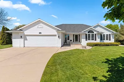 715 Hickory Valley Court, De Pere, WI 54115 - Photo 1