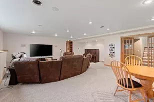 715 Hickory Valley Ct, De Pere, WI 54115 - Photo 48