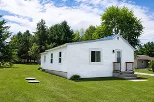 W8035 E Chicago Rd, Wautoma, WI 54982 - Photo 2