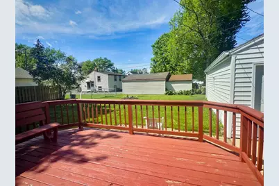 2037 Farlin Avenue, Green Bay, WI 54302 - Photo 14