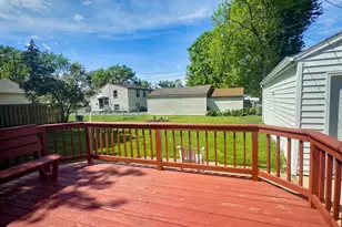 2037 Farlin Ave, Green Bay, WI 54302 - Photo 14