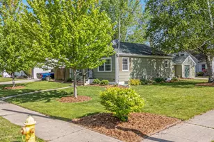 1212 8th St, Green Bay, WI 54304 - Photo 2