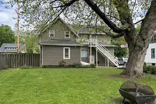 551 N State St, Appleton, WI 54911 - Photo 16