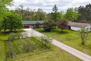 E1829 Rural Rd, Waupaca, WI 54981 - Photo 46