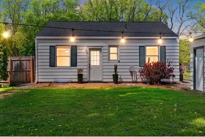 709 W 8th Street, Kaukauna, WI 54130 - Photo 4