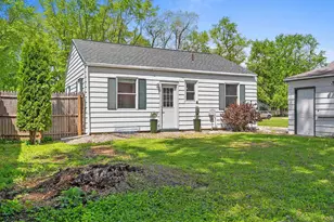 709 W 8th St, Kaukauna, WI 54130 - Photo 34