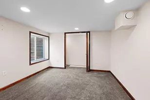 709 W 8th St, Kaukauna, WI 54130 - Photo 24
