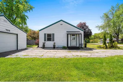 709 W 8th Street, Kaukauna, WI 54130 - Photo 8