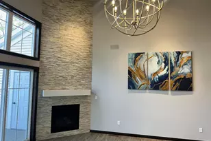 2621 Bay Harbor Cir, Green Bay, WI 54304 - Photo 20