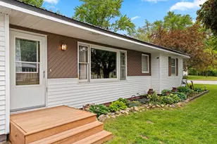 101 W Cedar St, Bonduel, WI 54107 - Photo 4