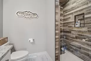W7008 Jaclyn Ln, Greenville, WI 54942 - Photo 16