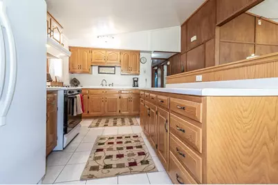 714 S Nash Street, Hortonville, WI 54944 - Photo 10