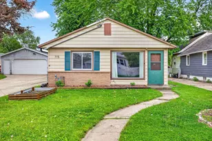 715 Division St, Neenah, WI 54956 - Photo 2