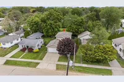 1324 W Bent Avenue, Oshkosh, WI 54901 - Photo 50