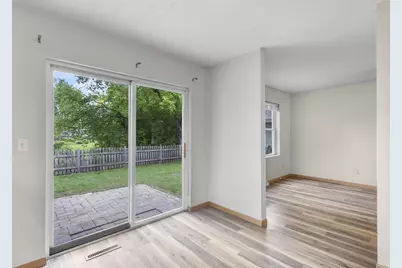 1324 W Bent Avenue, Oshkosh, WI 54901 - Photo 20