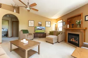 1104 Charlene Ave, Omro, WI 54963 - Photo 18