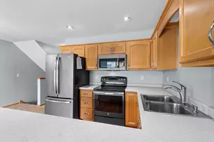 2191 Trailside Ln, De Pere, WI 54115 - Photo 8