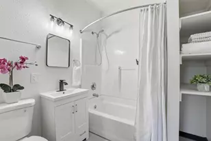 851 Franklin St, Oshkosh, WI 54901 - Photo 6