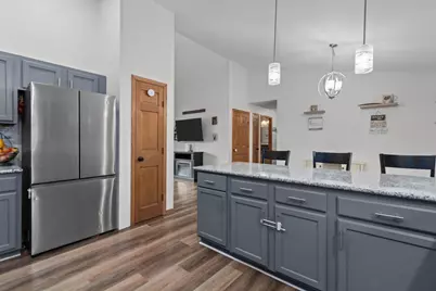1433 W Roselawn Drive, Appleton, WI 54914 - Photo 14