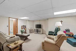 6457 Norfolk Ln, Racine, WI 53406 - Photo 32