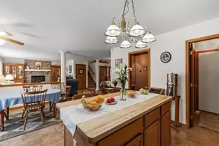 6457 Norfolk Ln, Racine, WI 53406 - Photo 14
