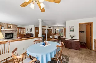 6457 Norfolk Ln, Racine, WI 53406 - Photo 16