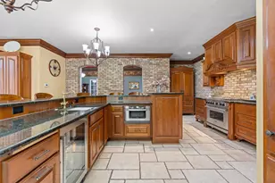 348 Naymut St, Menasha, WI 54952 - Photo 20