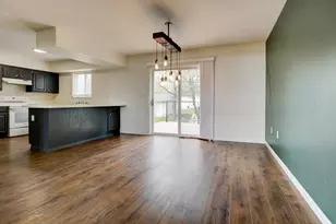 W656 Edwards Ave, Marinette, WI 54143 - Photo 4