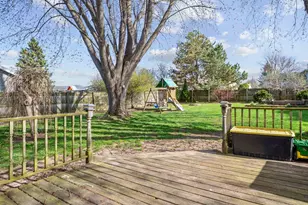3033 E Canary St, Appleton, WI 54915 - Photo 38