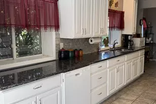 2027 S Point Rd, Green Bay, WI 54313 - Photo 30