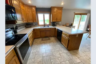 4894 Sandburr Trail, Suamico, WI 54173 - Photo 8