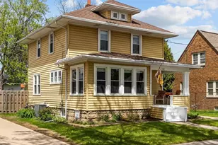 1028 W Summer St, Appleton, WI 54914 - Photo 2