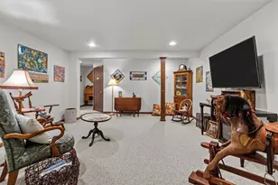 130 Hilltop Dr, Neenah, WI 54956 - Photo 44