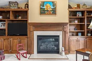 130 Hilltop Dr, Neenah, WI 54956 - Photo 32