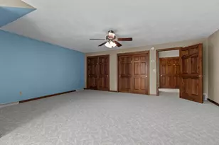 130 Hilltop Dr, Neenah, WI 54956 - Photo 34