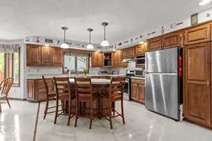 130 Hilltop Dr, Neenah, WI 54956 - Photo 22