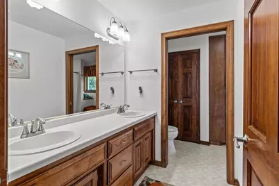 130 Hilltop Drive, Neenah, WI 54956 - Photo 28