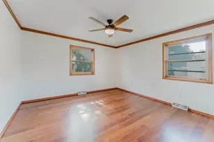 992 Honey Creek Rd, Oshkosh, WI 54904 - Photo 18