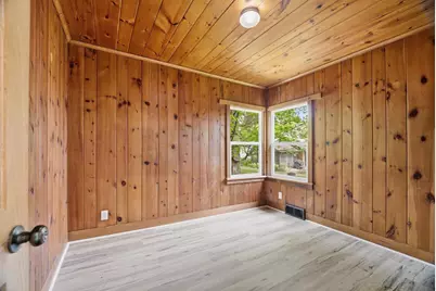 410 Granite Street, Waupaca, WI 54981 - Photo 18