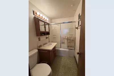 609 School Court, Menasha, WI 54952 - Photo 6