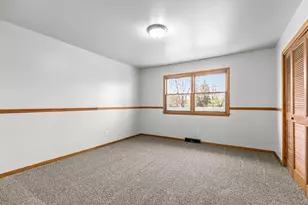 813 Minerva St, Horicon, WI 53032 - Photo 18