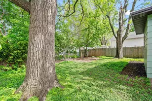 1322 Broad St, Oshkosh, WI 54901 - Photo 22