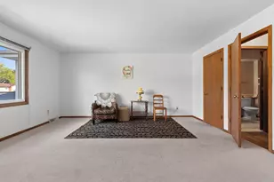 437 Silver Spring Dr, Green Bay, WI 54303 - Photo 26