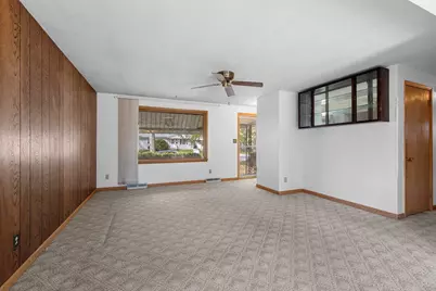 1652 Boland Road, Green Bay, WI 54303 - Photo 6