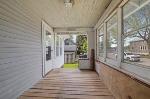 308 Harvard St, Green Bay, WI 54303 - Photo 6