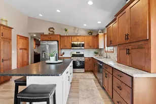 384 Southern Star Ln, De Pere, WI 54115 - Photo 16